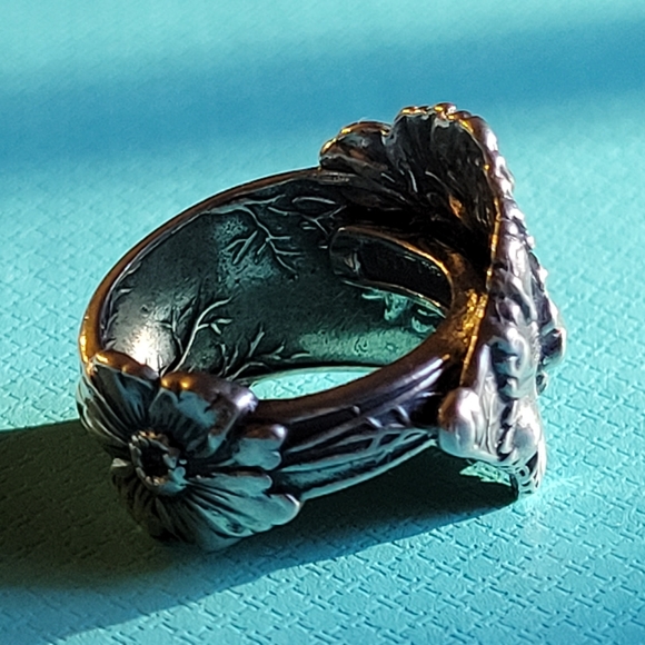 Antique Vintage Wild Prarie Roses Spoon Ring in Sterling Silver - Picture 8 of 12